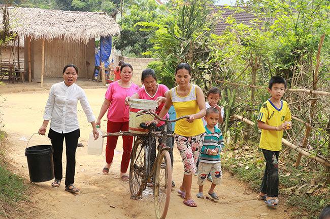 Trong vòng 30 phút, 10 lít nước bẩn thành nước sạch 